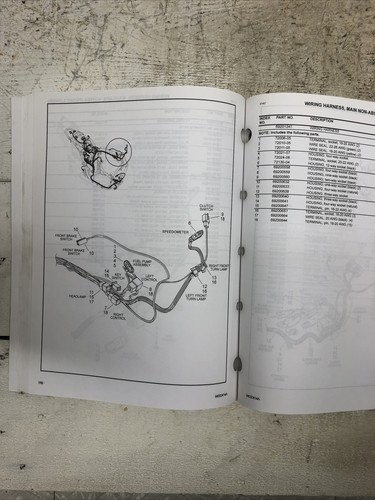 Harley Davidson 2017 Street Models Parts Catalog P/N 94000414A - Picture 12 of 12