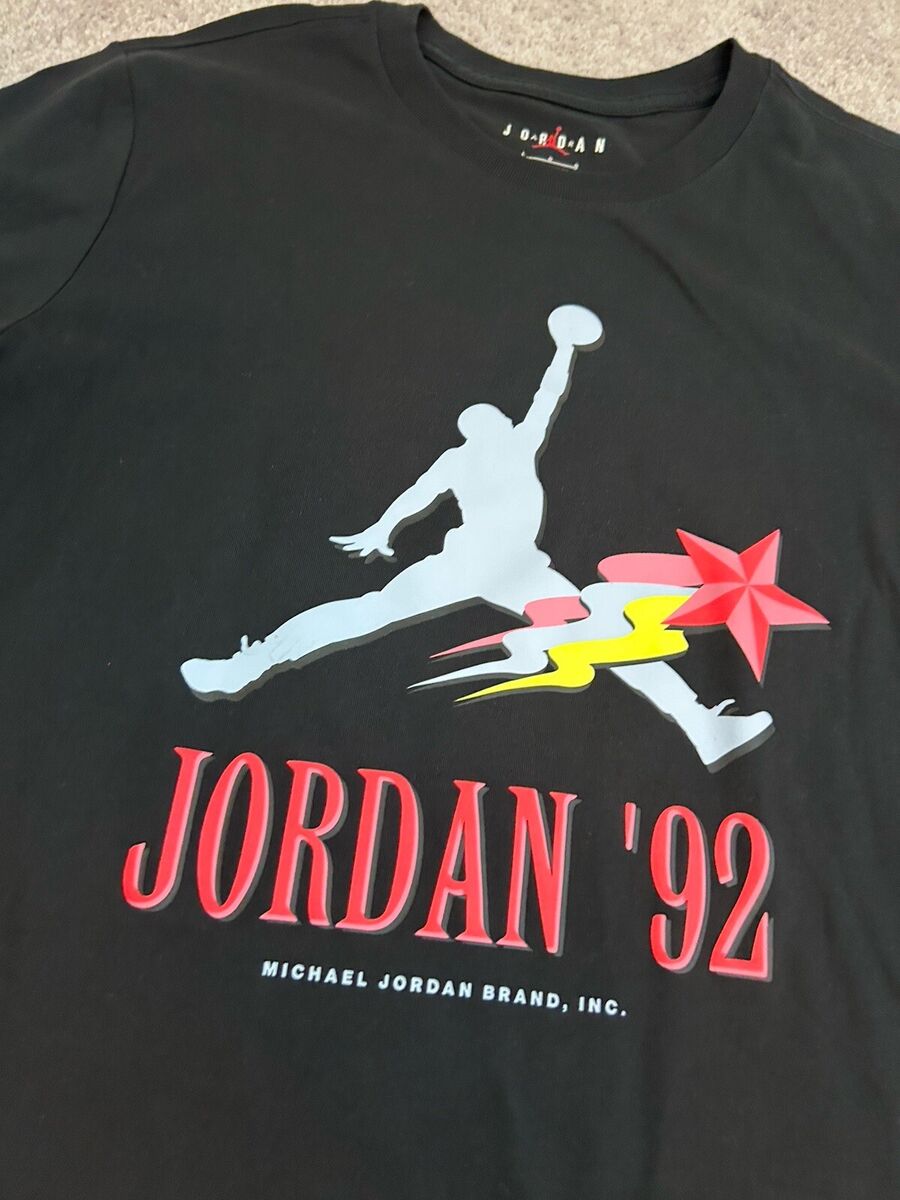 Nike Air JORDAN 1992 Graphic Crew Neck Size XL T-Shirt Tee Nike Air JORDAN 1992 Graphic Crew Neck Size XL T-Shirt Tee