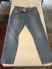 Levi's Wedgie High Rise Tapered Womens Jeans W32 L27 Medium Wash Button Fly NWT