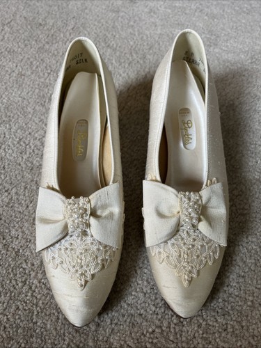 Silk Low Heel Shoe Size 8 Women