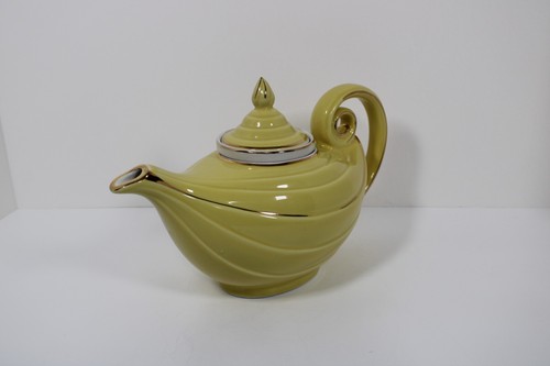 Hall Pottery Porcelain Infuser Teapot Yellow w/ Gold Trim Aladdin Genie 6 Cup - Picture 2 of 19