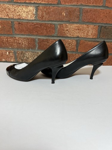 Authentic CHANEL CC Cap Toe Patent Leather Black Pumps Heels Women’s Size 39 - Picture 11 of 12
