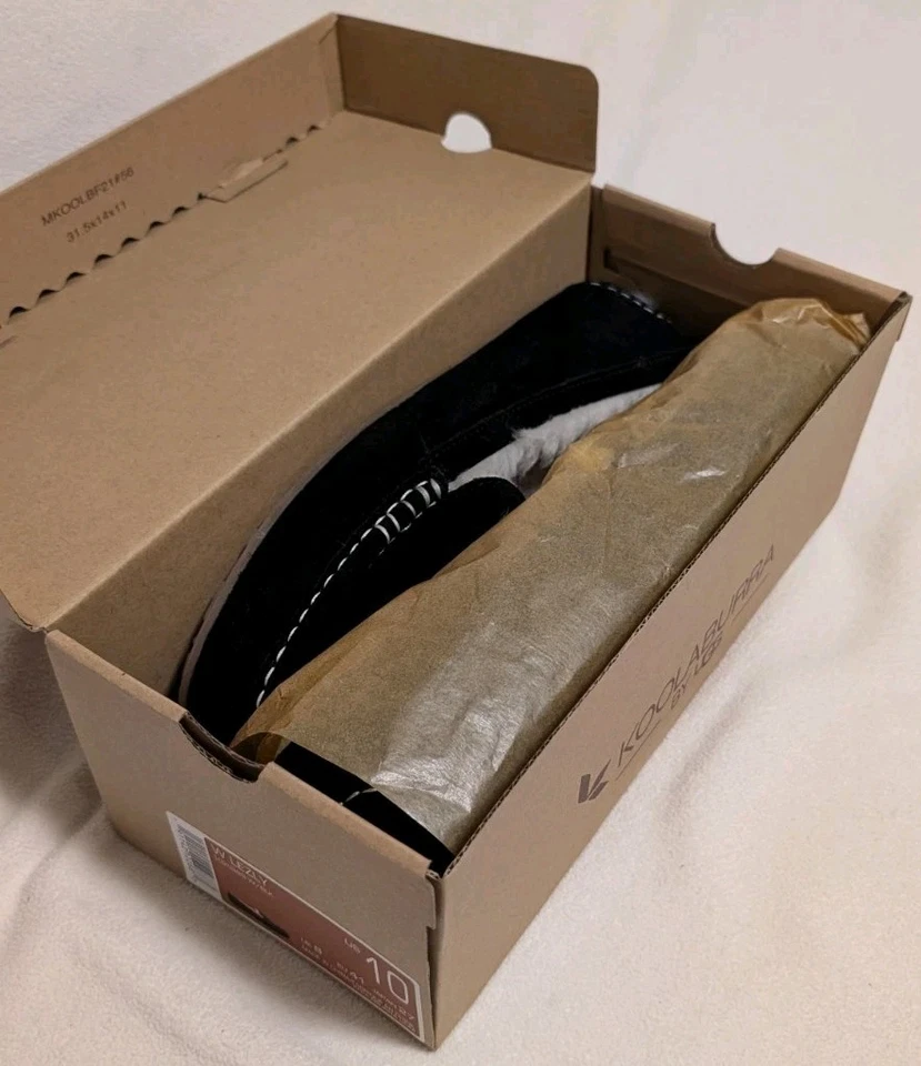 Zapatillas de casa UGG Koolaburra Lezly negras de gamuza forradas de piel sintética sin usar, en caja, talla 10 N06 Foto 2 de 4
