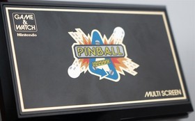 Nintendo Game & Watch Pinball Vintage 1983 Handheld Dual Screen LCD Game