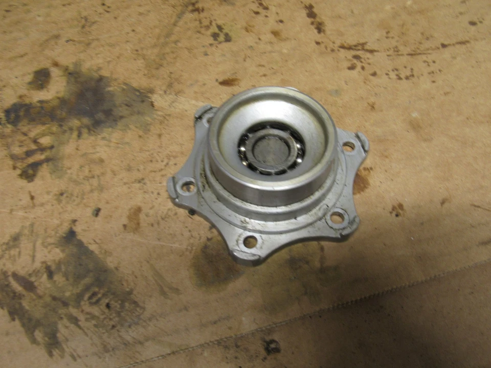 Placa de pressão de embreagem 1979 Yamaha XS 1100 F 2H7-W1635-00-00 - Imagem 3 de 4