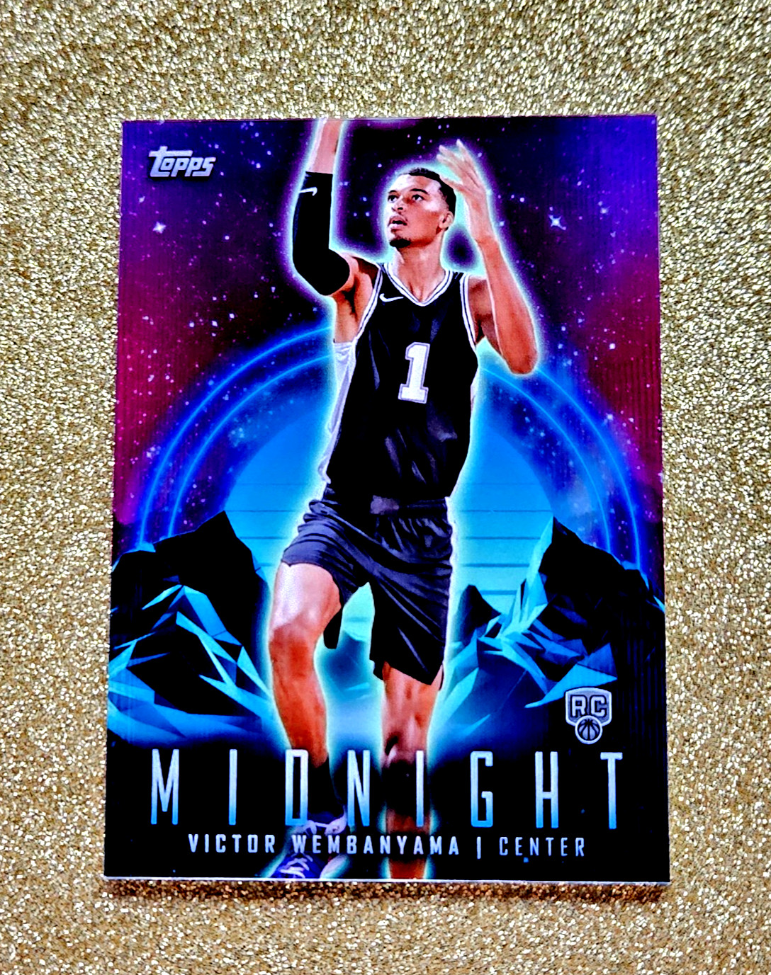 2023-24 Victor Wembanyama RC Topps Midnight Zodiac Rookie Refractor #50 SP 🔮🔮 view 11