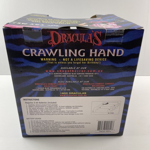 Dracula’s Crawling Hand Horror Collectable Toy RARE NOT WORKING - Picture 2 of 13