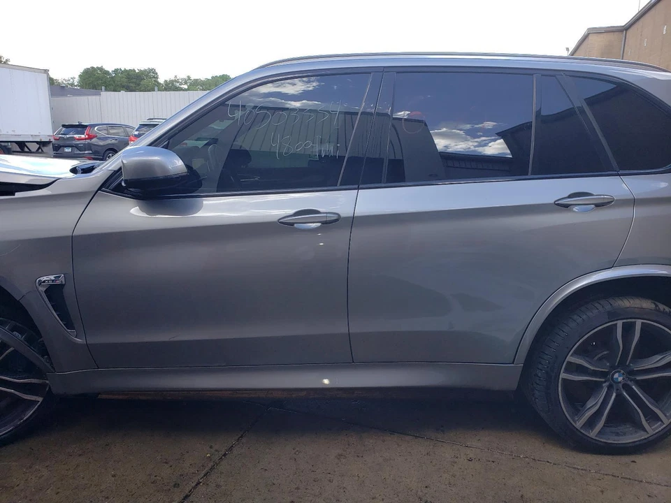 Caja purificadora de aire BMW X5M 15 16 17 18 con AFM ID# 13717848622 Foto 3 de 4