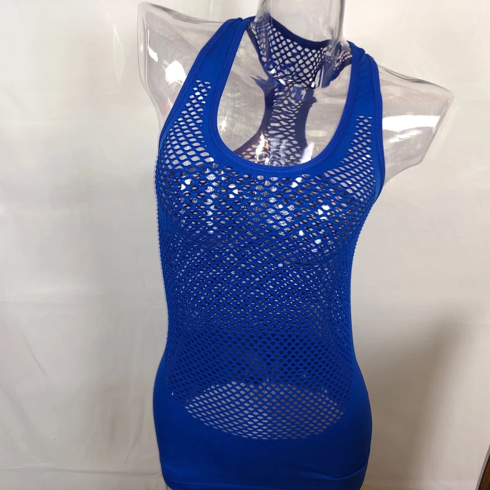 3 NUEVAS camisetas sin mangas entrenamiento elásticas S/M Negro Blanco Azul las 3 para 19,99 VENTA DE PRIMAVERA Foto 3 de 4