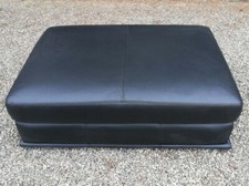 Pouf in ecopelle nero Chateau d'ax