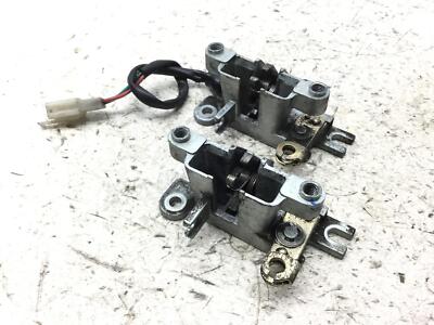 PAAR SATTEL SCHLOSS HAKEN KYMCO XCITING 500 2005 T70000