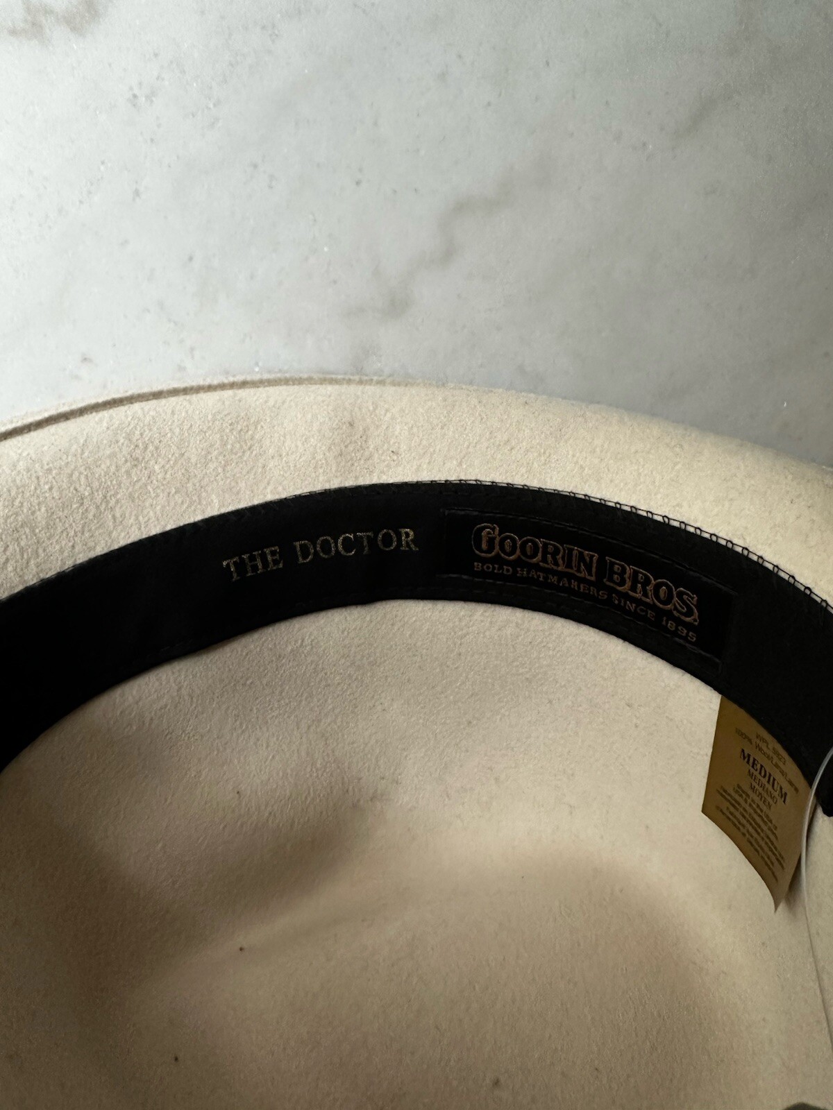 Goorin Bros Medium Fedora "The Doctor" Excellent Condition - Stone Color image 8