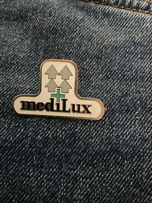 mediLux Pin