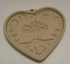 Pampered Chef COME TO THE TABLE HEART Stoneware Clay Cookie Press Mold