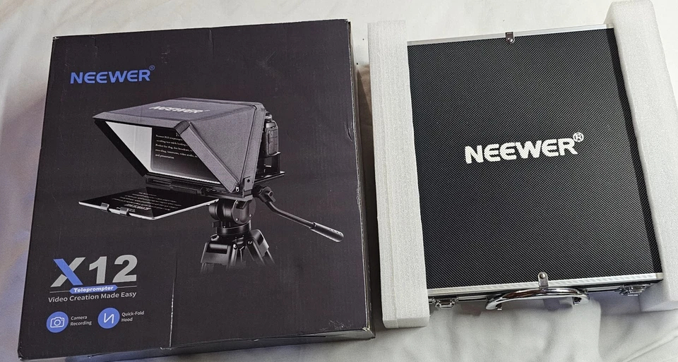 NEEWER X12 Aluminum Teleprompter w/ RT-113 Bluetooth Remote Control - Image 4 of 4