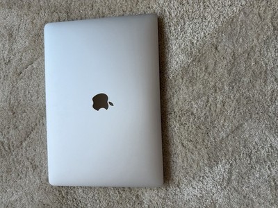 Apple Mac Book Pro 13- Inch,2017,Four Thunderbolt 3 Ports