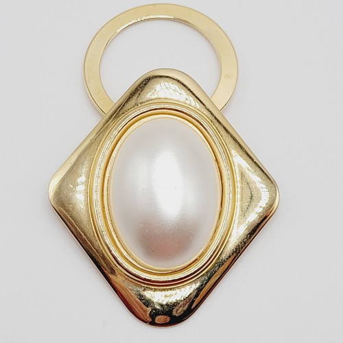 Elegant Classic Large Oval Faux Pearl Gold Tone Hinged Vintage Scarf Ring Clip - 第 3/18 張圖片