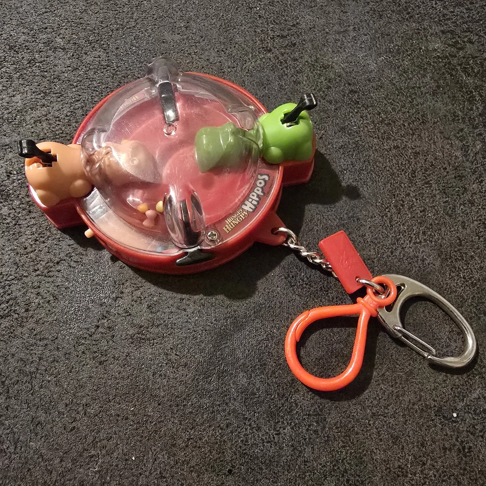 Hasbro Board Game Toy Vintage Keychain Lot of 7 Mouse Trap Operation Perfection - Image 2 of 4