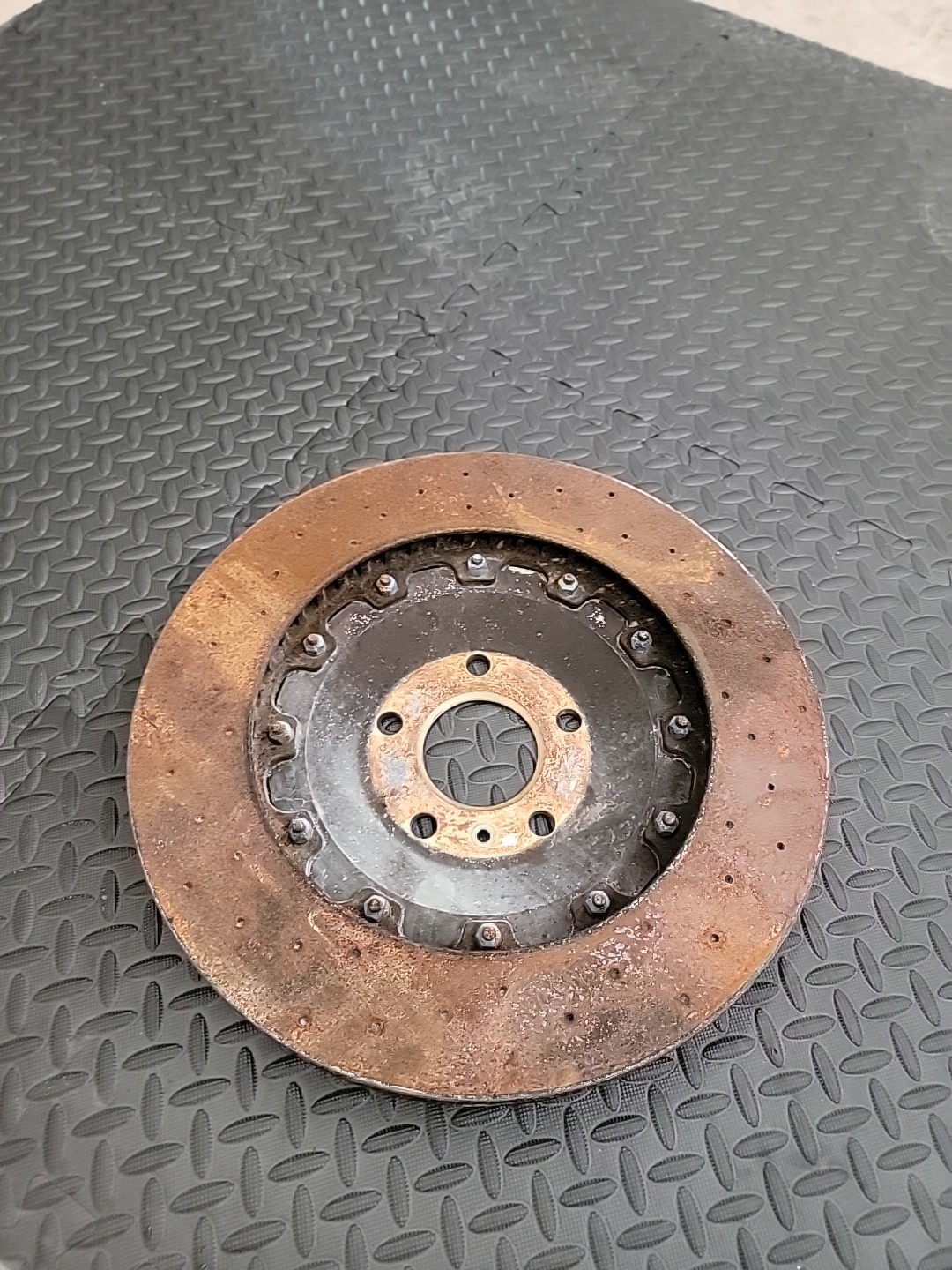 2017 MCLAREN 570gt FRONT LEFT BRAKE DISC ROTOR STEEL DRILLED CP2494-2488