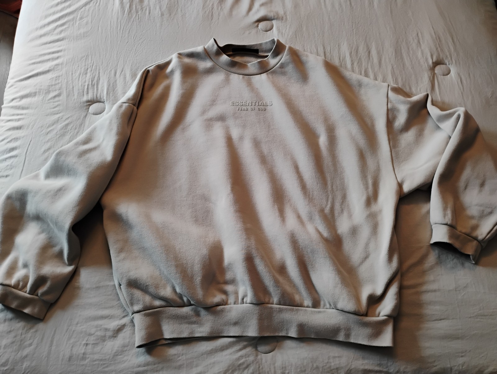 ESSENTIALS Fear Of God Crew Neck Sweater Men's Large Oversized Fits Like An XL 