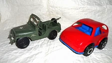 *REDUCED* Vintage USA Processed Plastic Co. Military Jeep with Gun & Tim Mee Car