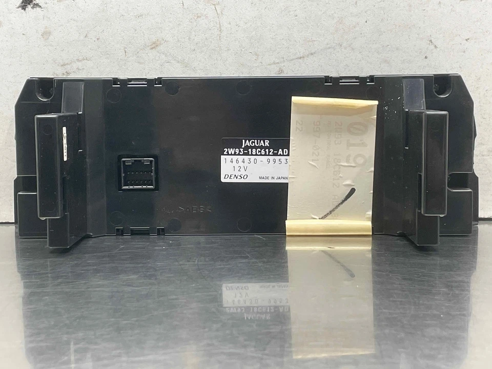 Jaguar XJ8 2007 calefacción aire acondicionado control de temperatura delantero OEM 2W93-18C612-AD Foto 3 de 4