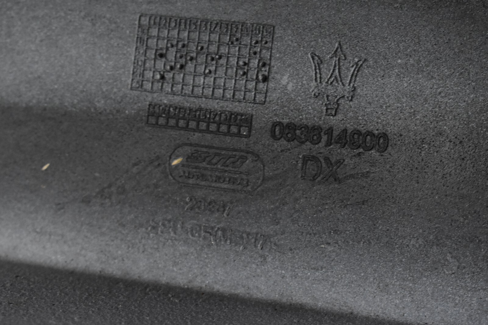 MASERATI ROCKER MOLDING FACTORY OEM
