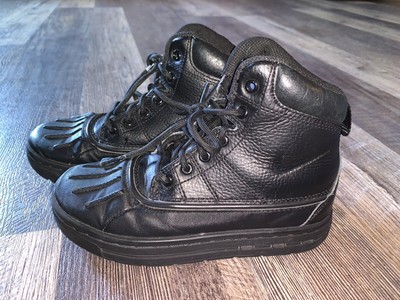 nike black duck boots