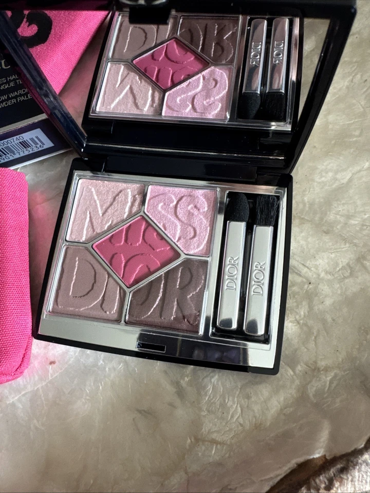Diorshow 5 Couleurs LIMITED EDITION MISS DIOR GRAFFITI LOGO 862 SHOCKING PINK - Image 2 of 4