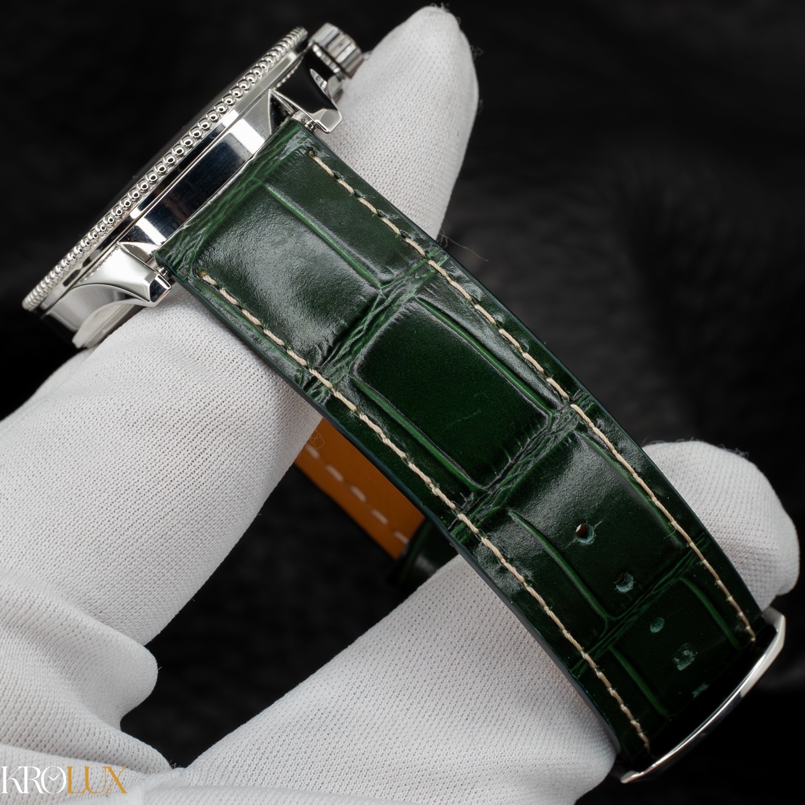 Breitling Navitimer Automatic 41 Green Dial A1732… - image 15