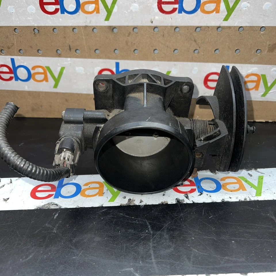 2001-2011 Ford Explorer Throttle Body Assembly 4.0L - Image 2 of 4