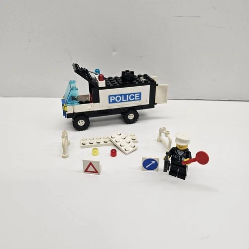 LEGO Set 6450 Mobile Police Truck Lights And Sounds Complete W/extras Working