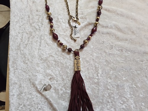Nwt Chico's Adjustable Gold Maroon Beaded Leather Tassle Necklace - Picture 4 of 8