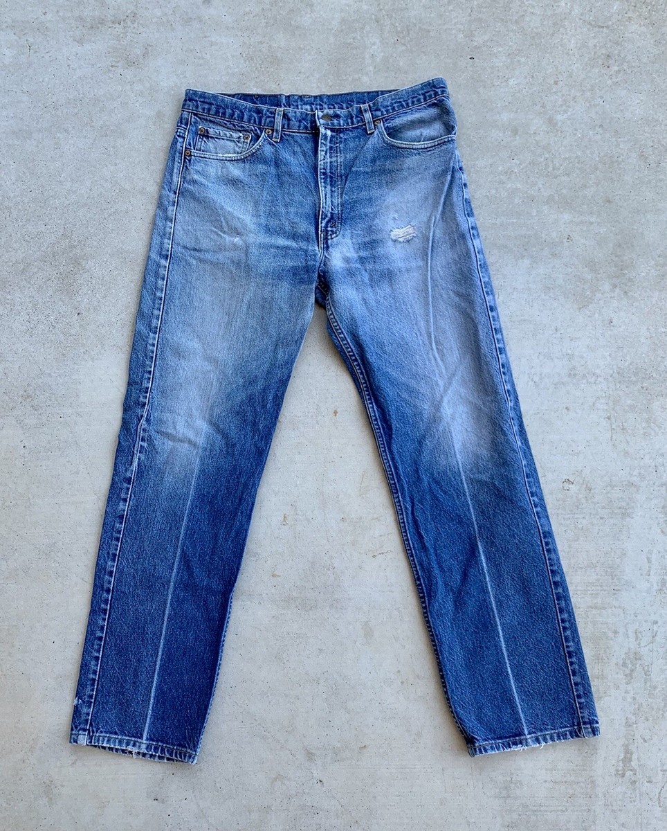 Vintage Levis 505 Jeans Denim Size 38x32 Regular Fit Light Blue