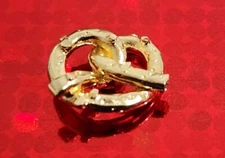 Vintage Tie Tack Tie Pin Gold Tone PRETZEL SHAPE