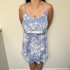 Old Navy Women’s Tropical Print Dress, Blue, Size Medium