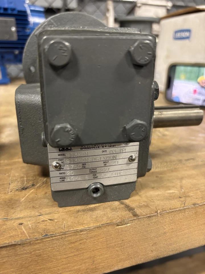 Winsmith 913MDN Gear Reduction Box Speed Reducer Gearbox 60:1 Ratio .18 HP - Image 2 of 4