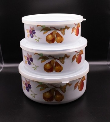 Vintage Corelle Coordinates porcelain enamel on steel nesting bowls with lids