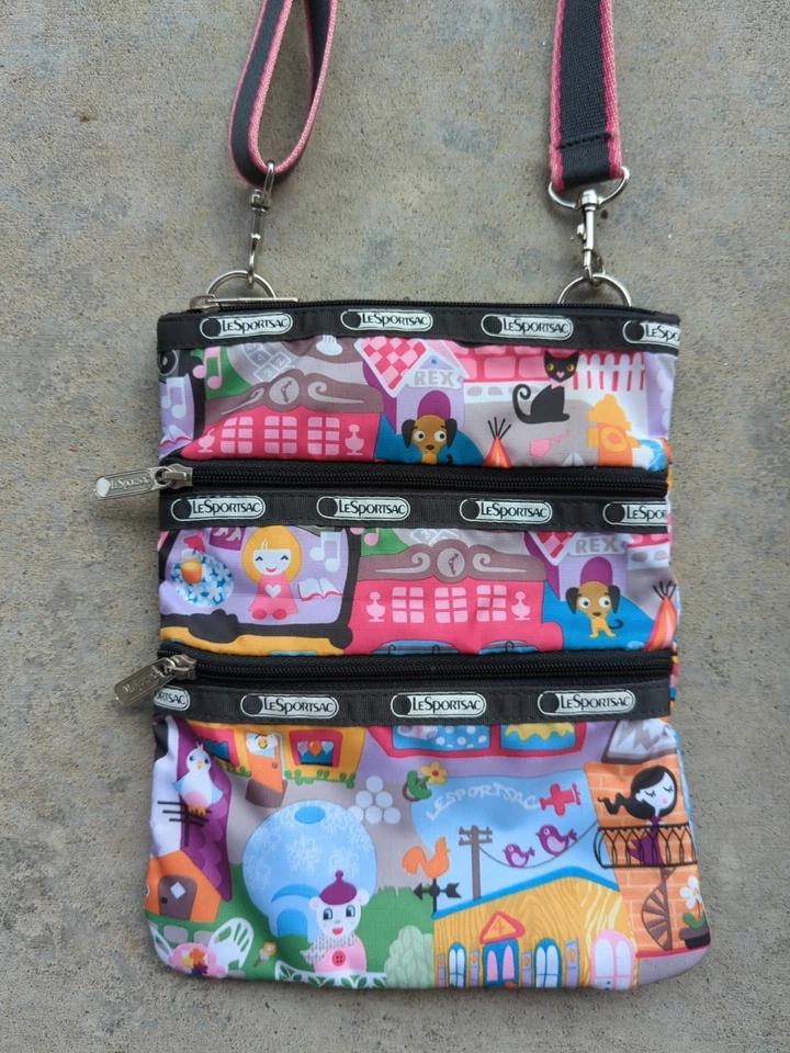 3 LeSportsac Dog Girls Summer Fun 3 Pocket Crossbody Bag Tote And Makeup Bag M37 - Image 2 of 4