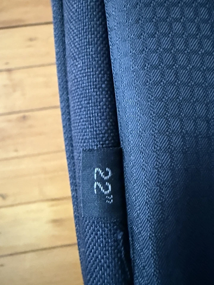 Osprey Ozone Convertible 22 Rolling Gear Bag Travel Backpack NO STRAPS - Image 3 of 4