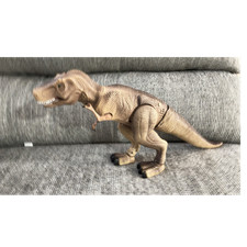 Mattel Jurassic World T-Rex Tyrannosaurus Rex Dinosaur Figure FMC10 2017