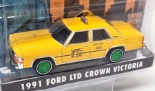 Greenlight 1/64 - Ford Ltd Crown Victoria 1991 New York Taxi Chase Version