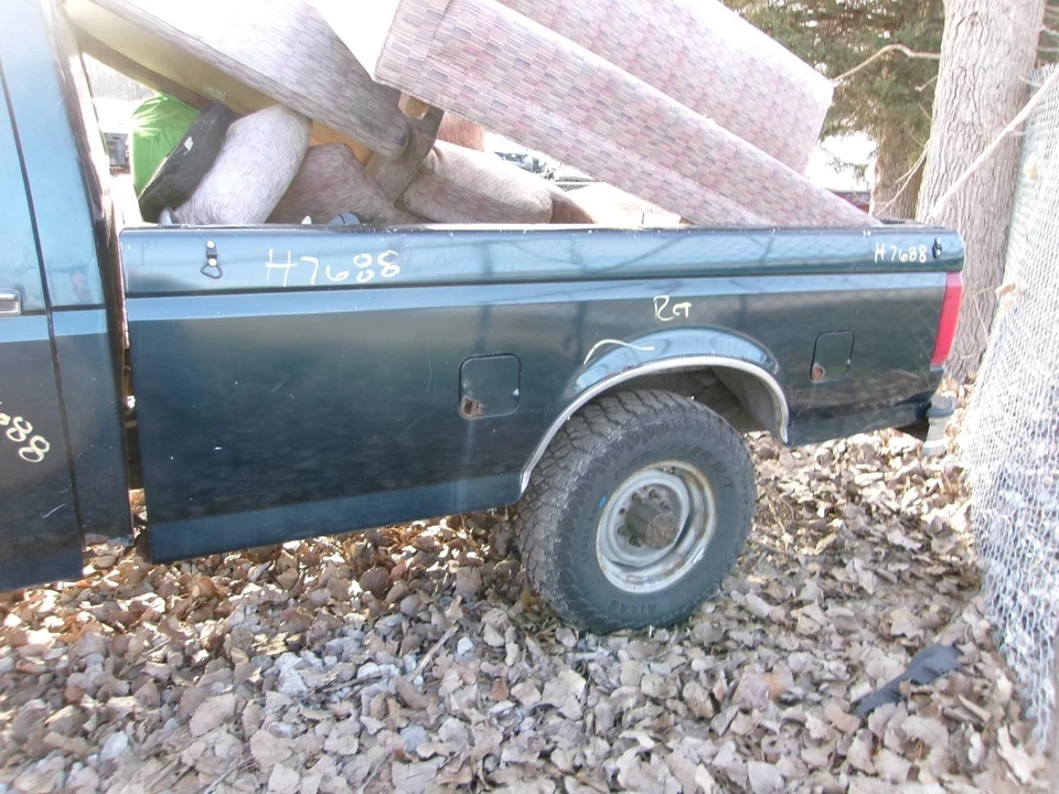 Used Radiator fits: 1996 Ford F350 PICKUP 8-460 7.5L MT w/AC Grade A Foto 3 de 4