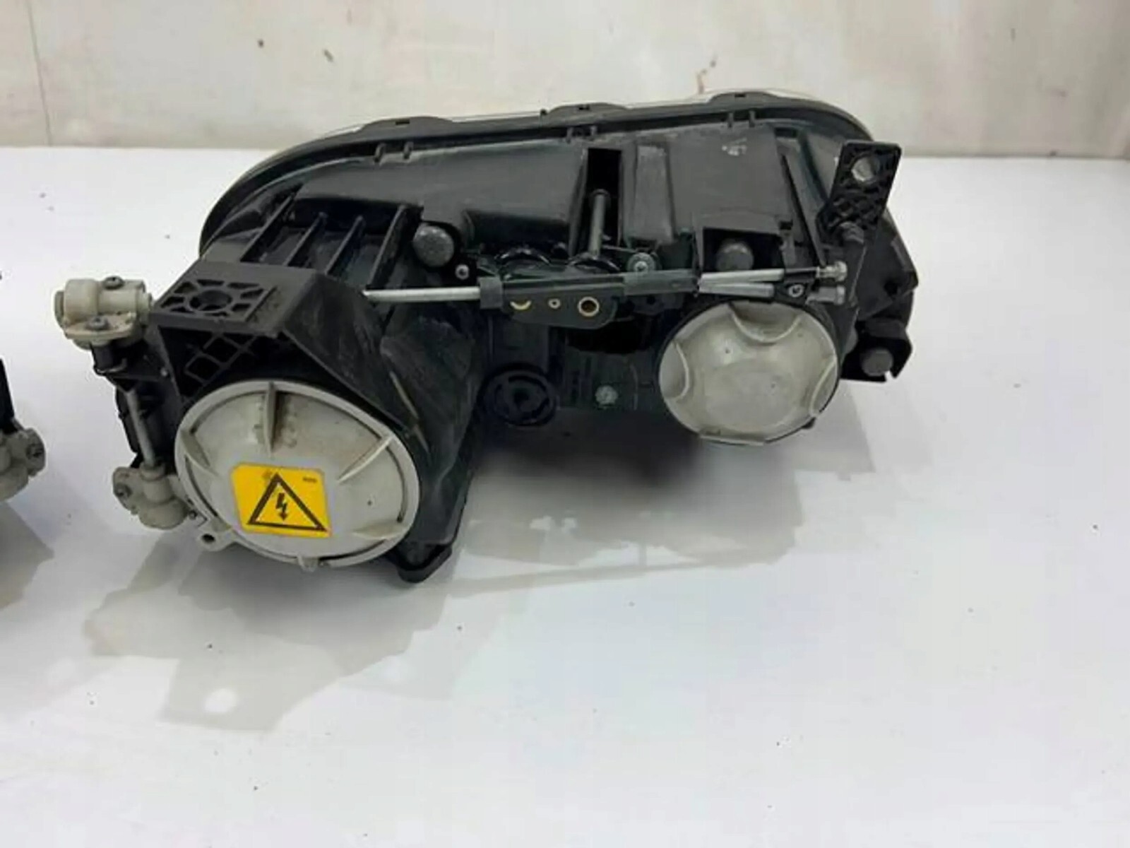 BENTLEY CONTINENTAL GT FLYING SPUR 06-13 HEADLIGHT LEFT + RIGHT 