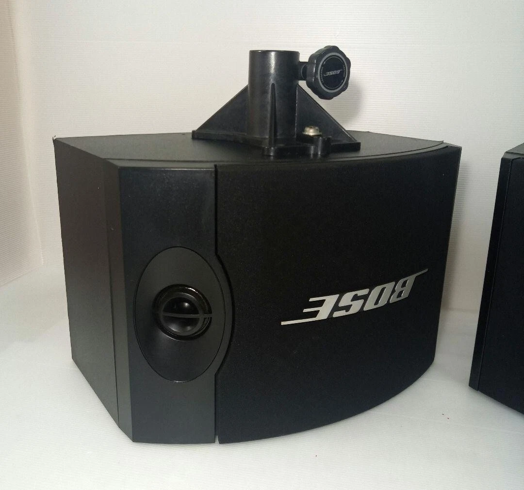 Bose Speakers 301 V Series Direct Reflecting R+L Black Pair