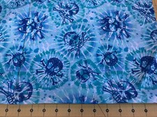 Skulls 32" X 44" 100 cotton fabric 984