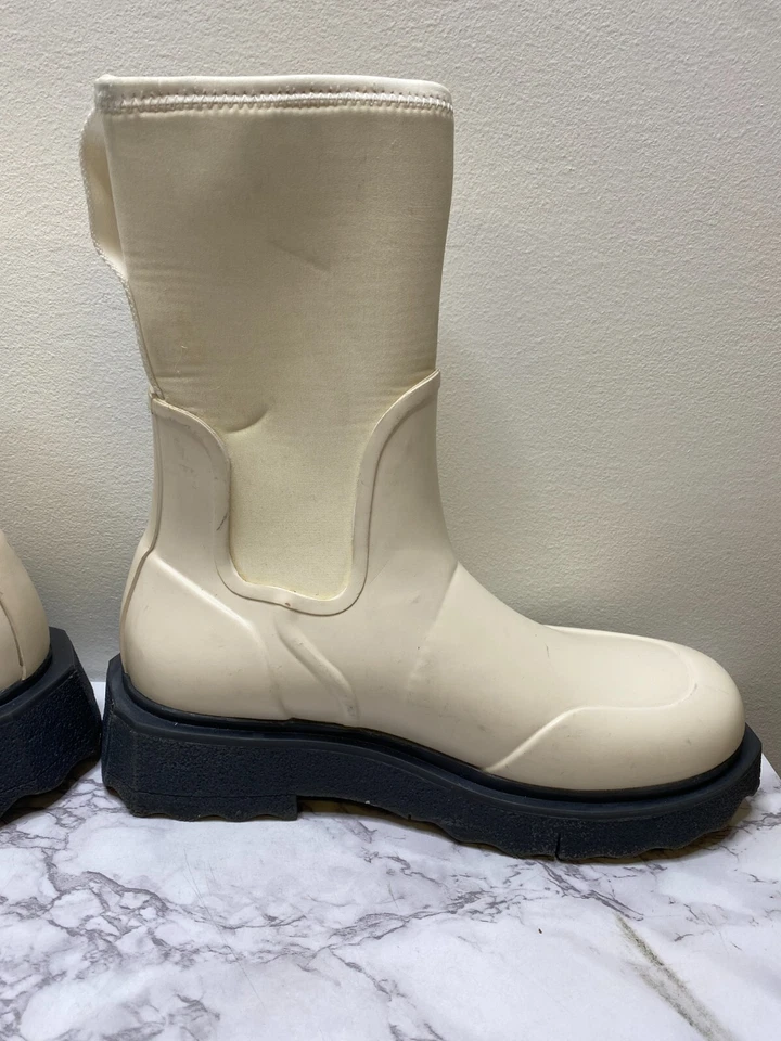 Botines de lluvia de goma con puntera redonda estampados gráficos blancos talla 12 ''42'' Foto 4 de 4