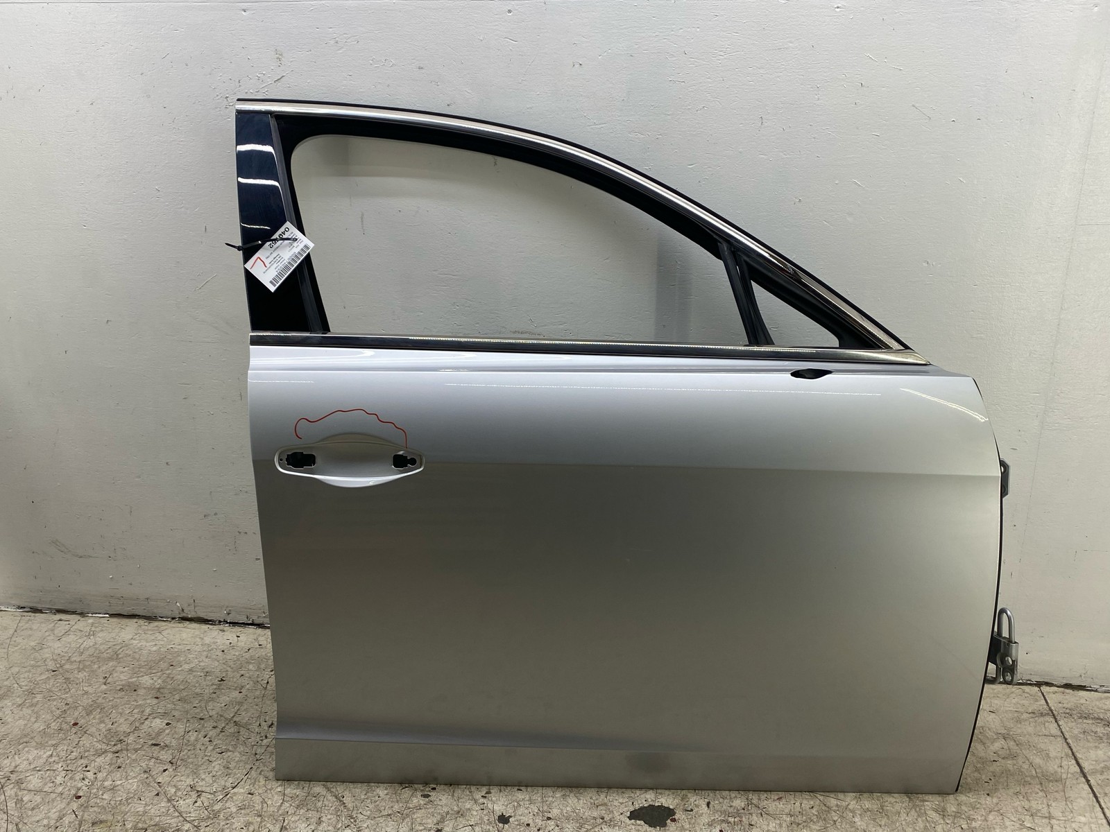 2014-2019 BENTLEY FLYING SPUR FRONT RIGHT DOOR SHELL SILVER FROST METALLIC(6770)