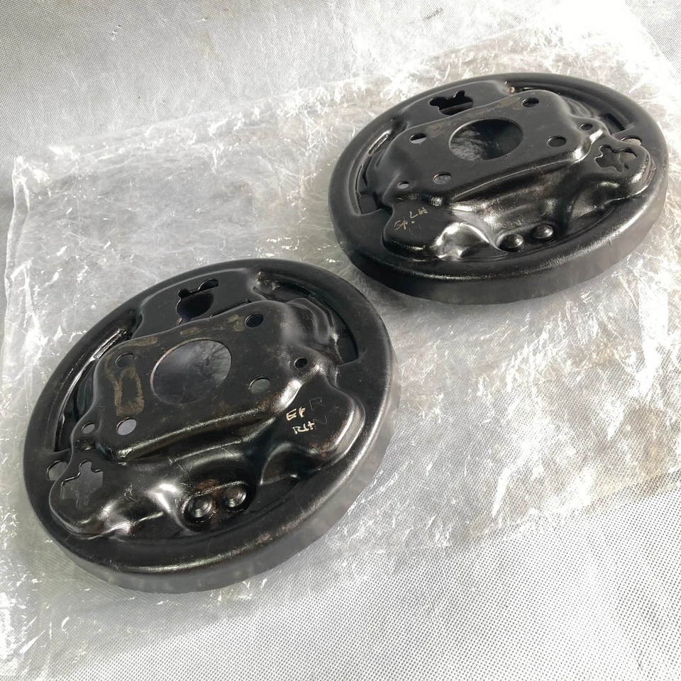 Placa de respaldo de freno trasero derecha izquierda para Toyota Starlet EP80 EP90 NP80 Foto 2 de 4