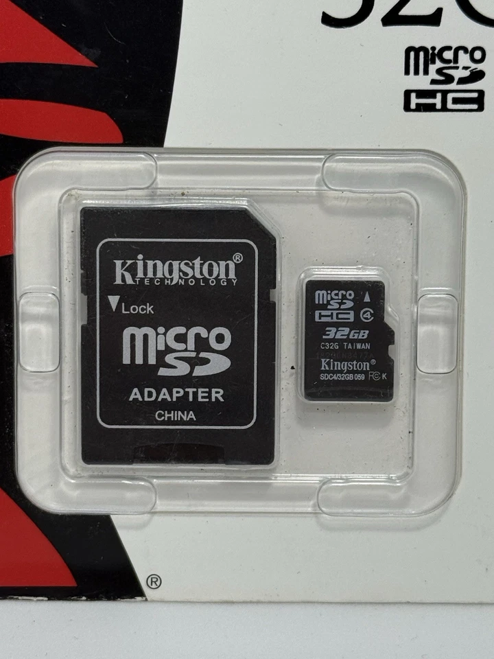 Kingston microSDHC SDC4/32GB Class 4 Flash Card + SD Adapter - Image 2 of 3